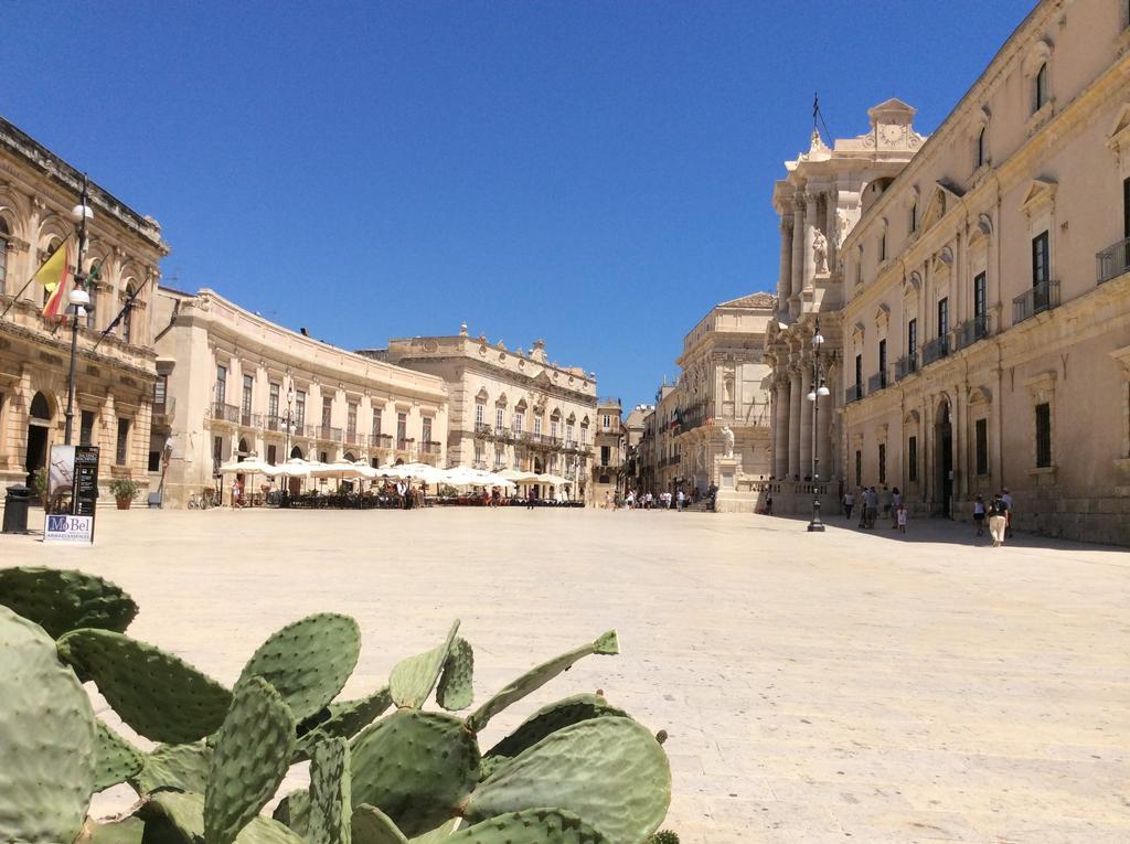 La Gorgone Ortigia Apartments Szirakúza Szoba fotó