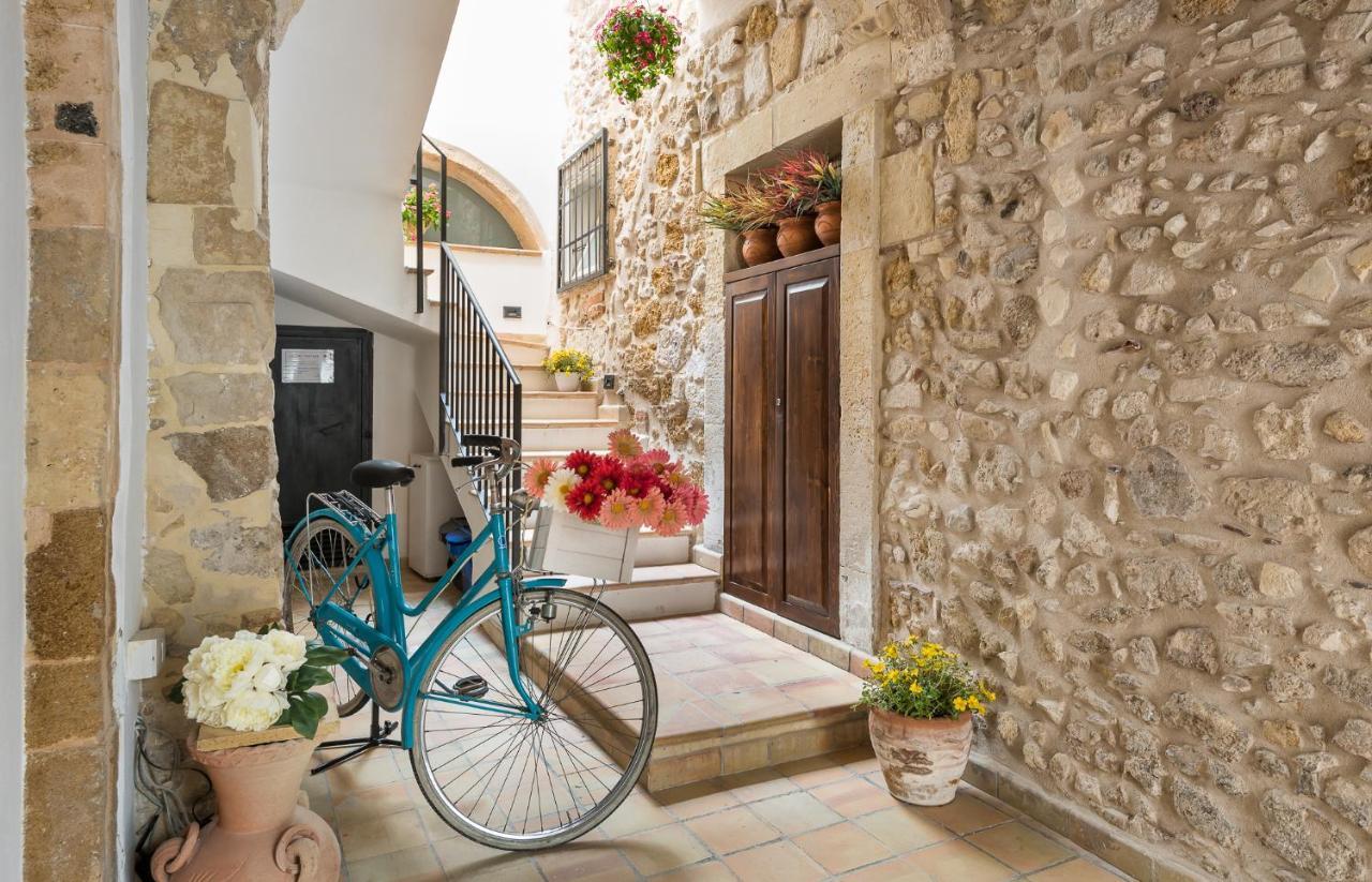 La Gorgone Ortigia Apartments Szirakúza Kültér fotó