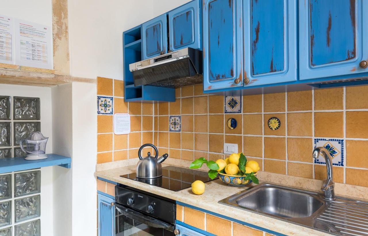 La Gorgone Ortigia Apartments Szirakúza Kültér fotó