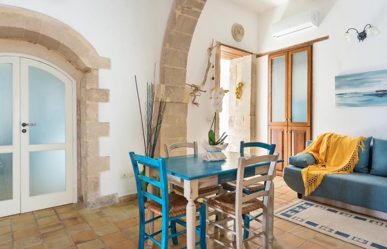 La Gorgone Ortigia Apartments Szirakúza Kültér fotó